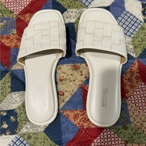 MK-women sandal  size 6